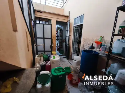 Local en Venta 50 años