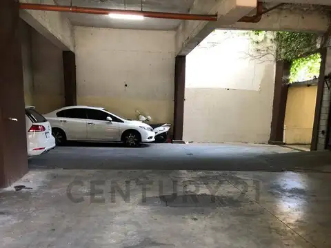 VENTA COCHERA CABALLITO ARANGUREN 1202