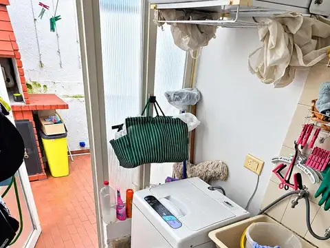 Depto Tipo Casa en Venta 35 años