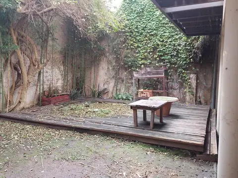 Departamento en venta en La Calabria - Monoambiente