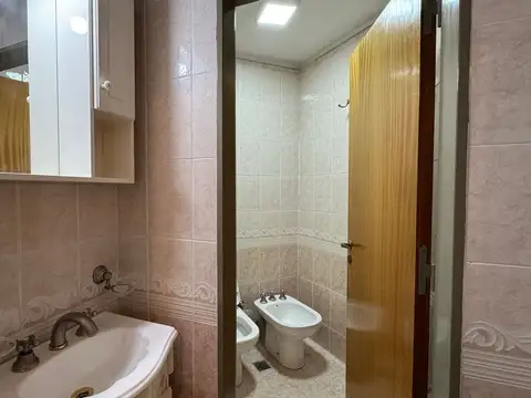 Departamento 5 ambientes con 3 baños