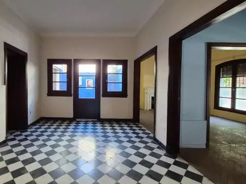 Depto Tipo Casa en Venta en Zona Centro, USD 150.000