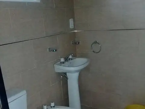 VENTA COMPLEJO DE 5 PH  y 1 CASA EN GRAL RODRIGUEZ