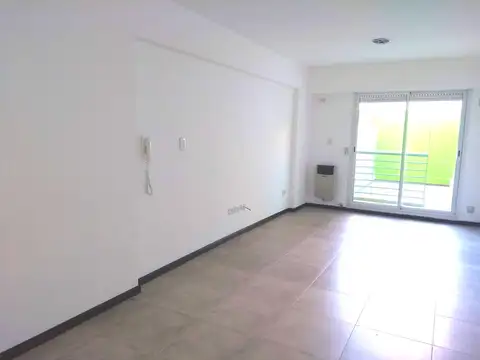 Departamento en Alquiler en Macrocentro, $ 400.000