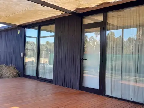 Casa en venta Barrio San Jeronimo Matheu Pilar