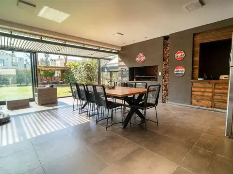 Casa en Venta en Weston, USD 420.000