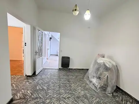 Depto Tipo Casa 4 ambientes con 1 baño