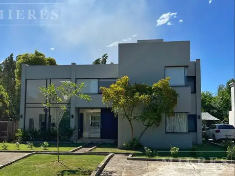 Casa en venta en Boulevares