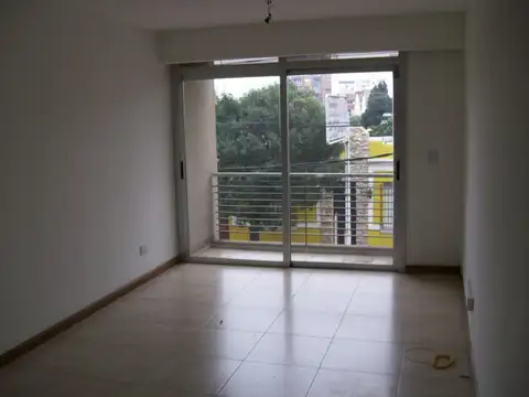 Casullo 300, Piso 1°