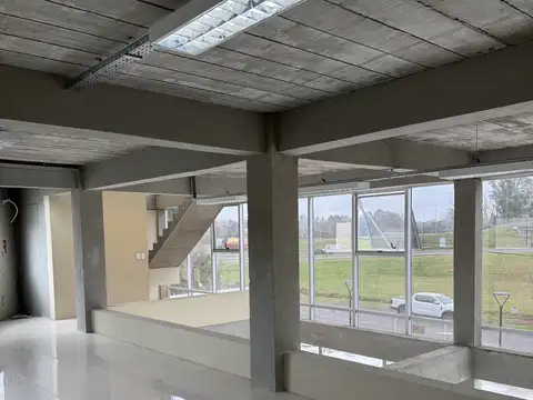 Local en Alquiler en Del Viso, $ 22.000.000