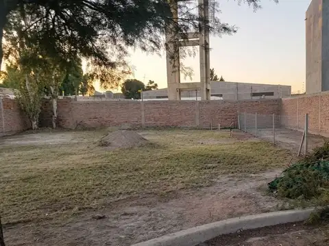 TERRENO EN VENTA EN GUAYMALLEN