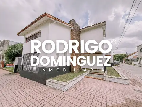 Casa Chalet  en Venta en Banfield, Lomas de Zamora, G.B.A. Zona Sur