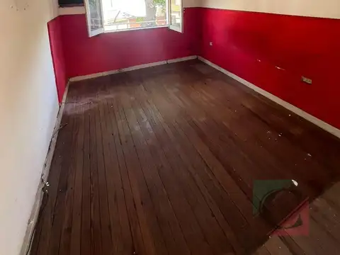 Depto Tipo Casa en Venta 33 años