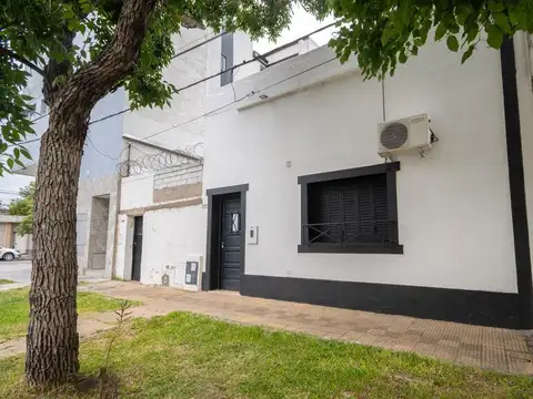 Oportunidad – Dos Propiedades sobre un mismo lote.