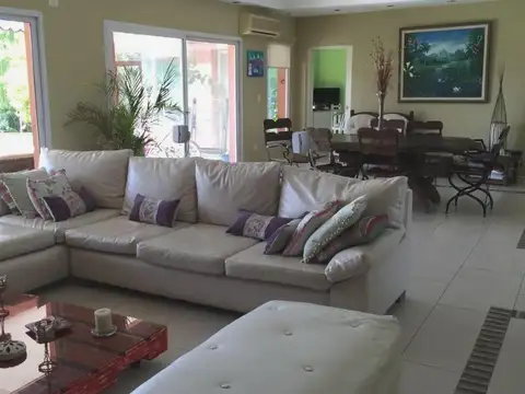 Casa Venta 5 ambientes - Nordelta Barrio Los Castores I