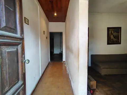 Depto Tipo Casa 4 ambientes con 2 baños