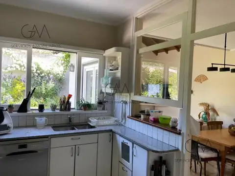 Casa en alquiler temporal en Los troncos