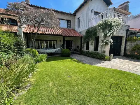 Casa en alquiler temporal en Los troncos