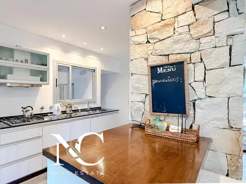 Casa en venta en Costa Esmeralda con gas natural