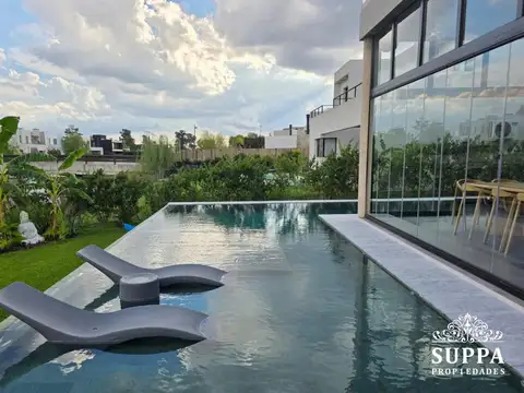 Casa en  Laguna Grande 