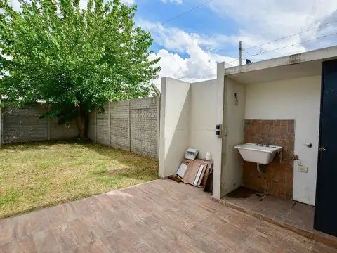 Departamento en Venta en Villa Elvira, USD 62.000