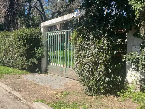 Calle América (entre Oregione y Saggese) - San lorenzo