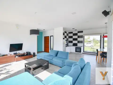 Casa en Venta al Este