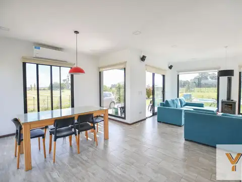 Casa en Venta en El Mirador Del Lago, USD 179.000