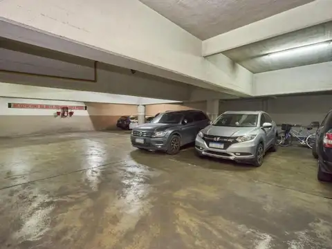 Cochera en venta - 15Mts2 - Tribunales