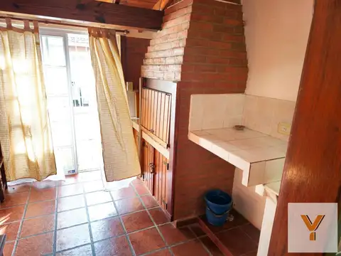 Depto Tipo Casa 3 ambientes con 2 baños