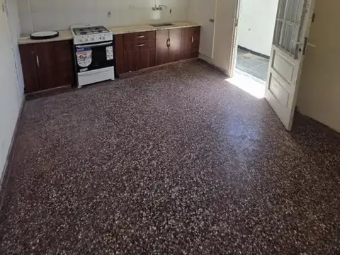 DEPTO 2 AMB PH FRENTE CON PATIO VILLA BOSCH