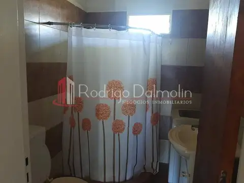 Casa 3 ambientes con 2 baños