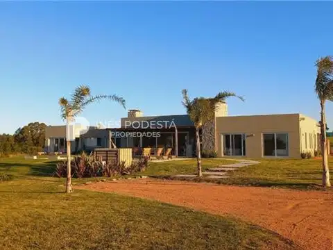 Casa en Alquiler de 4 dormitorios