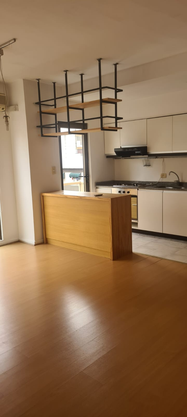 Departamento en Alquiler en Caballito, $ 800.000