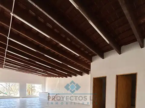 ALQUILER - LOCAL COMERCIAL EN PLENO CENTRO - JESÚS MARÍA-PLANTA ALTA