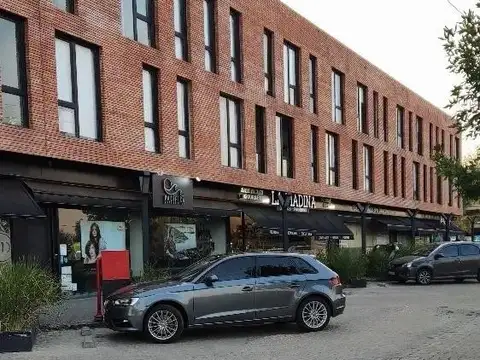 Av. Caamaño al 1000