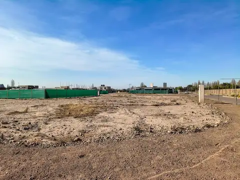 Terreno en Venta en Luzuriaga, USD 33.000