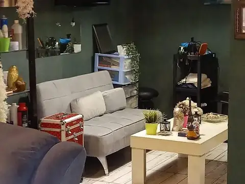 Depto Tipo Casa 7 ambientes con 2 baños