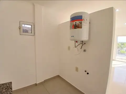 Departamento en Alquiler en Centro, $ 420.000