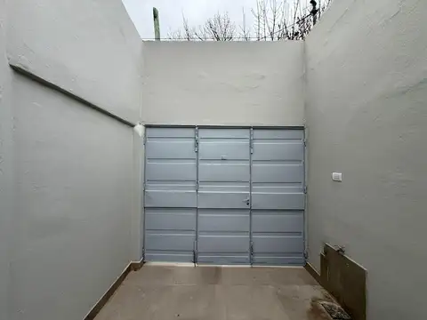 Depto Tipo Casa en Venta al Este