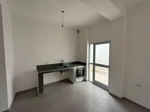 Depto Tipo Casa en Venta con 1 cochera