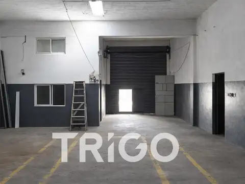 Galpon en Venta 8  mts Frente