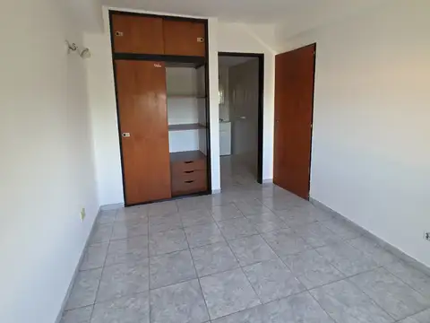 Departamento en Alquiler en Centro  - Campana, $ 580.000
