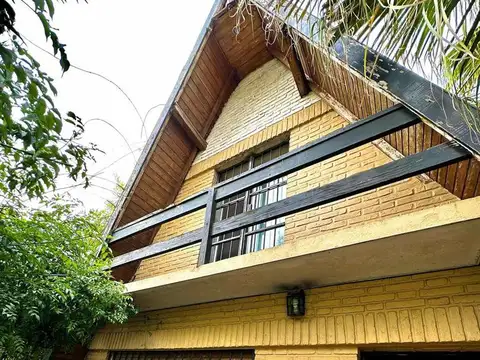 Casa en Venta con 1 cochera