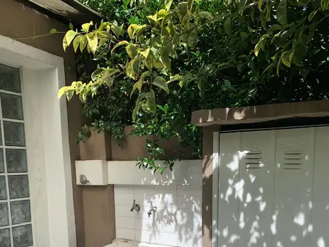 Casa en Venta en Adrogue, USD 190.000