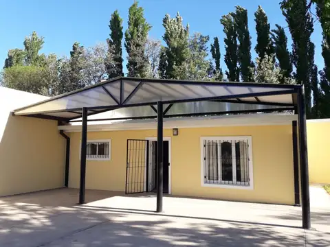 CASA CON FINCA FRUTALES Y VIÑEDO ALVEAR MENDOZA VENTA ACEPTA PERMUTA