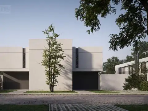 Casa en Venta con 2 cocheras