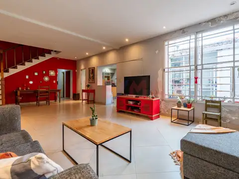 Casa en Venta con 1 cochera