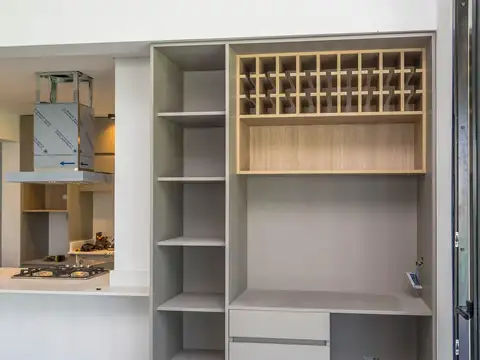 Casa 5 ambientes con 3 baños