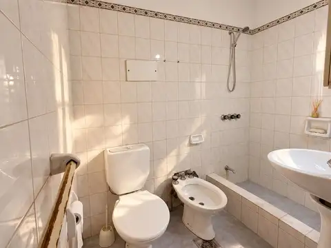 Depto Tipo Casa en Venta en Lanús Oeste, USD 48.000